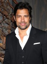 Manu Bennett