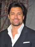 Manu Bennett