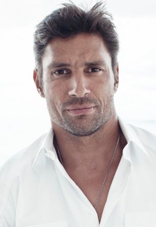 Manu Bennett