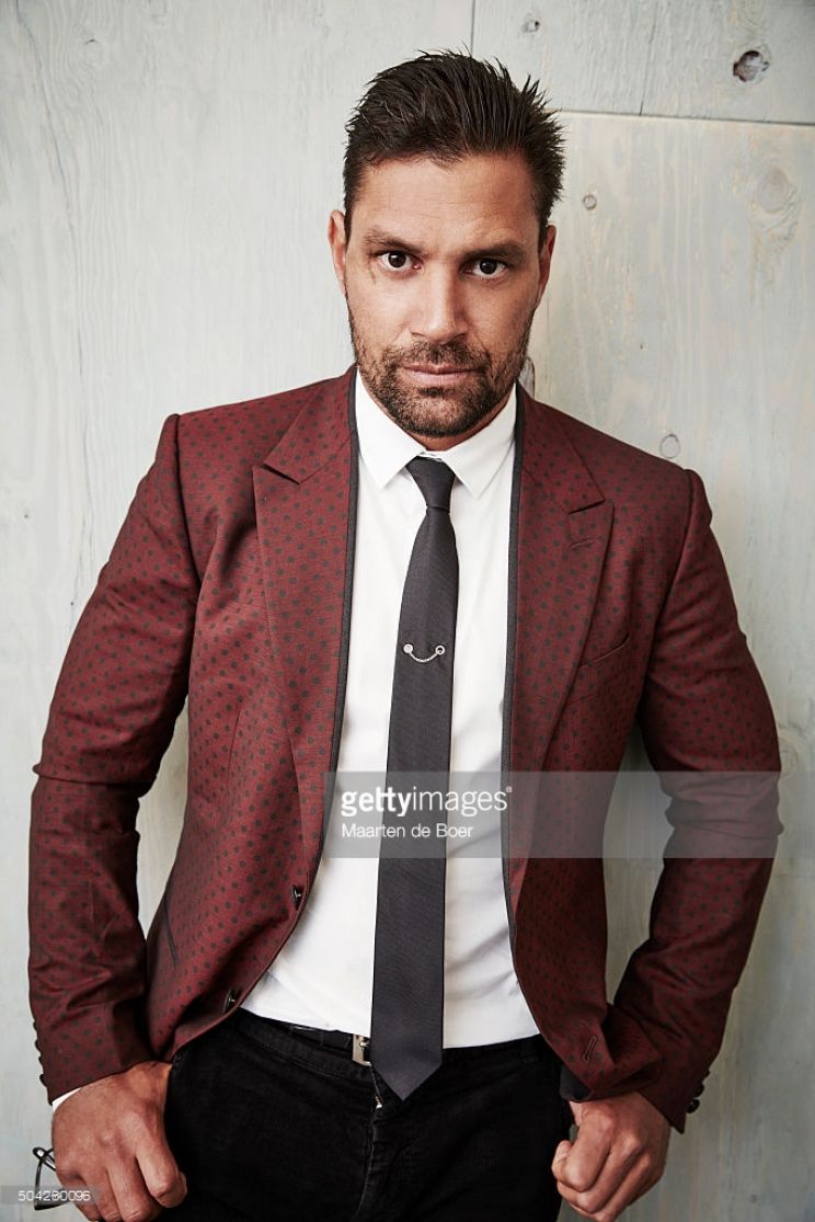 Manu Bennett