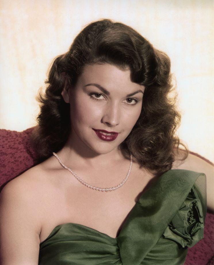 Mara Corday