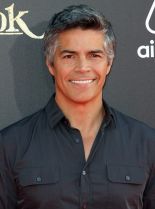 Marc Menchaca