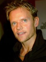 Marc Warren