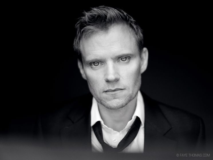 Marc Warren