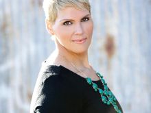 Maren Jensen photo