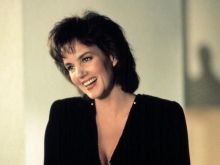 Margaret Colin