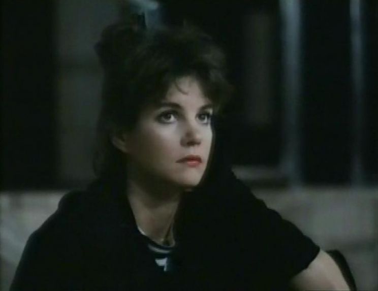 Margaret Colin