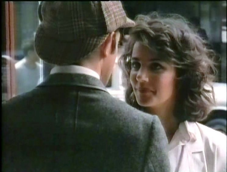 Margaret Colin