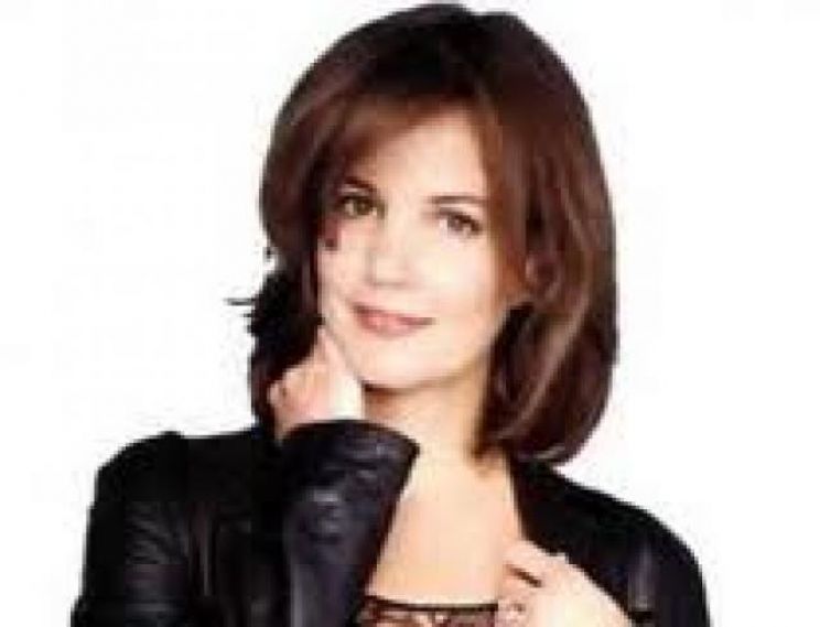 Margaret Colin