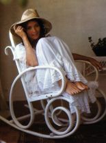 Margot Kidder #191557 picture (Portrait Medium)
