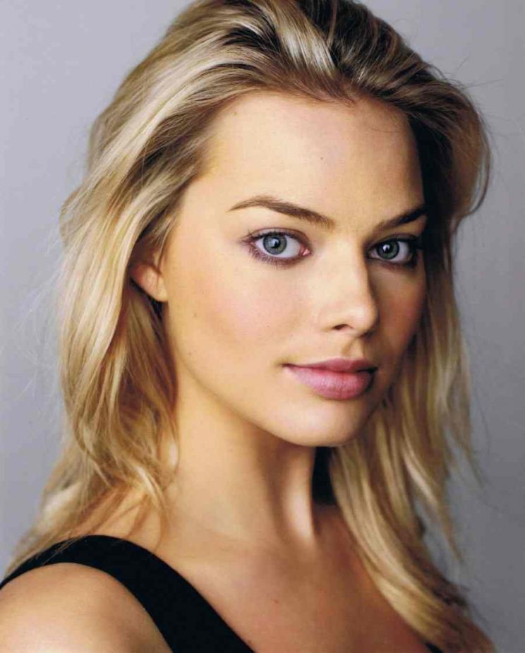 Margot Robbie