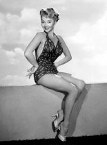 Mari Blanchard