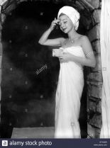 Mari Blanchard