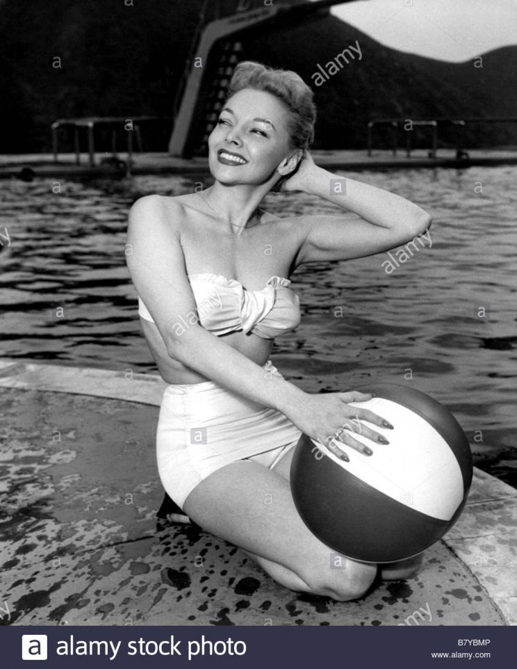 Mari Blanchard