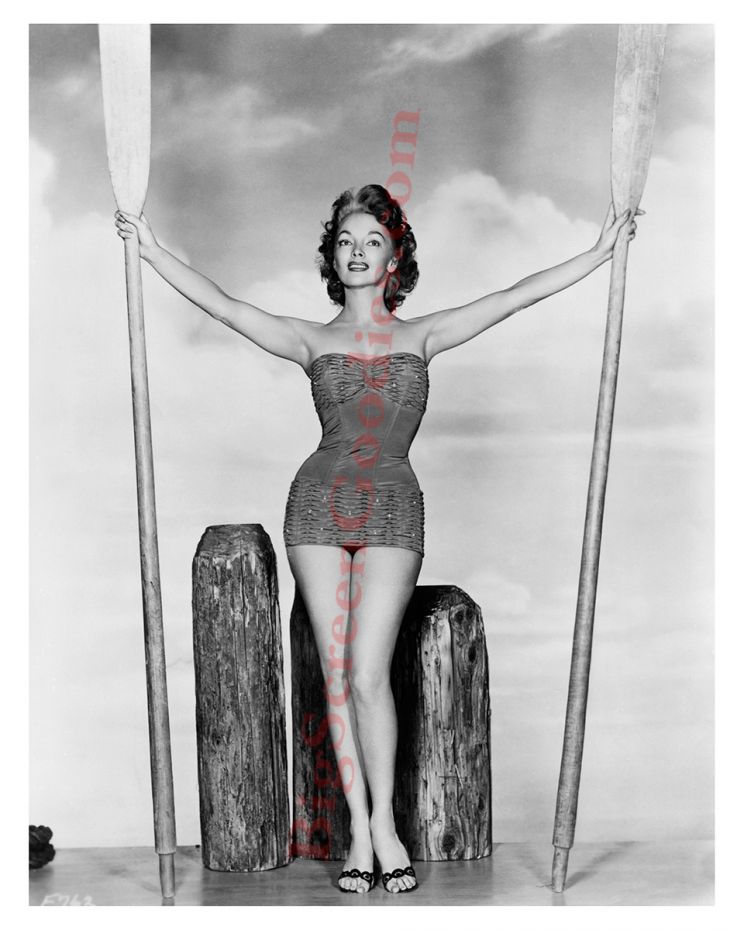 Mari Blanchard