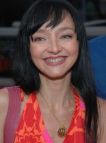 Maria de Medeiros photo