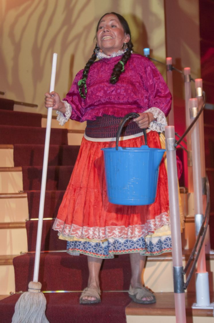 María Elena Velasco