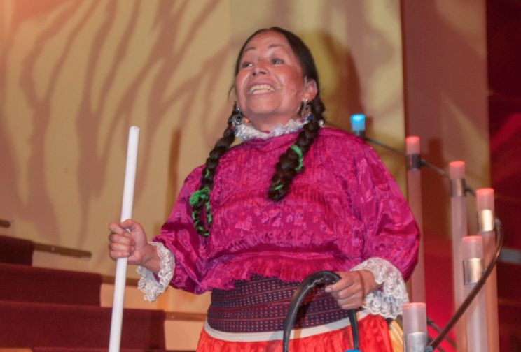 María Elena Velasco