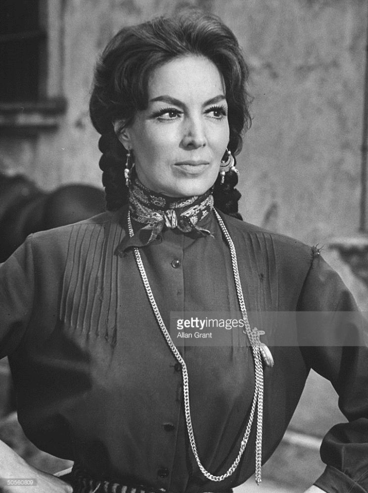 María Félix