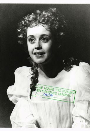 Maria Miles