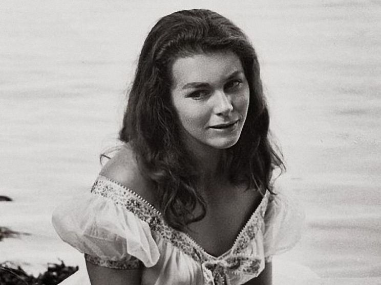 Marianne Leone