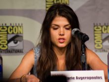 Marie Avgeropoulos #24626 picture (Landscape Medium)