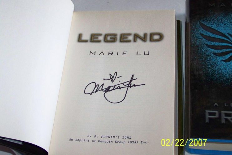 Marie Lu