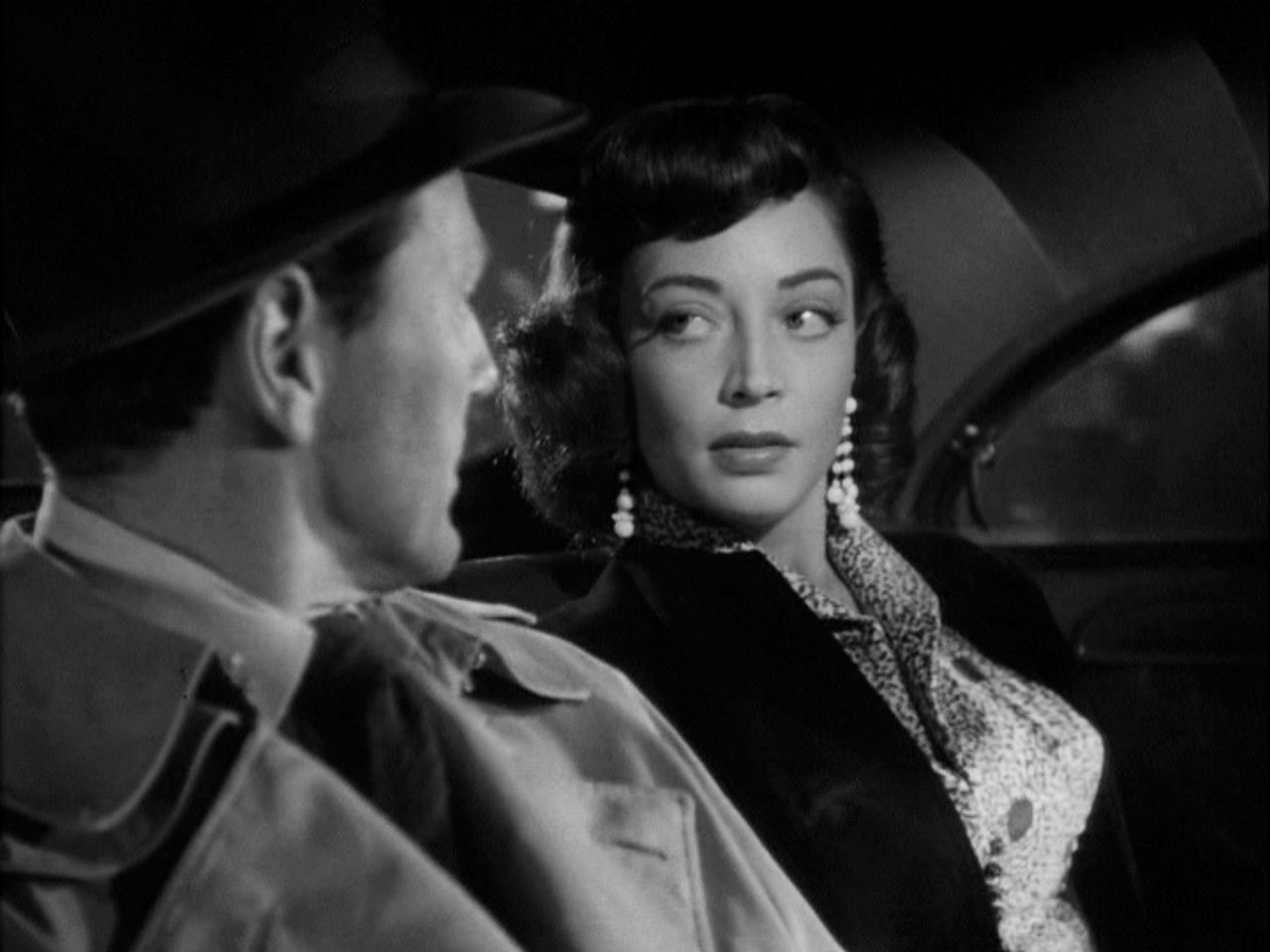 Pictures of Marie Windsor