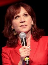 Marilu Henner photo