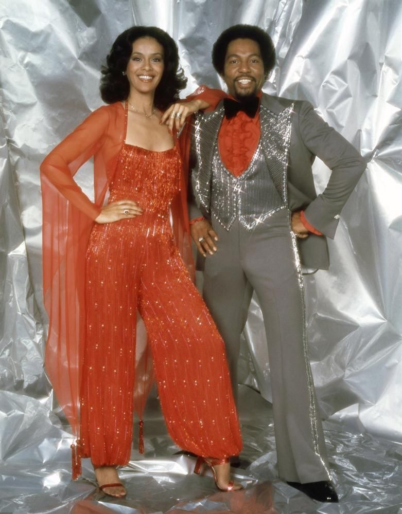 Marilyn McCoo. 