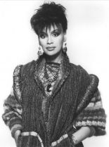Marilyn McCoo photo