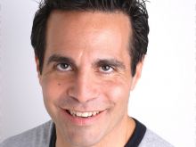 Mario Cantone