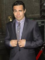 Mario Cantone