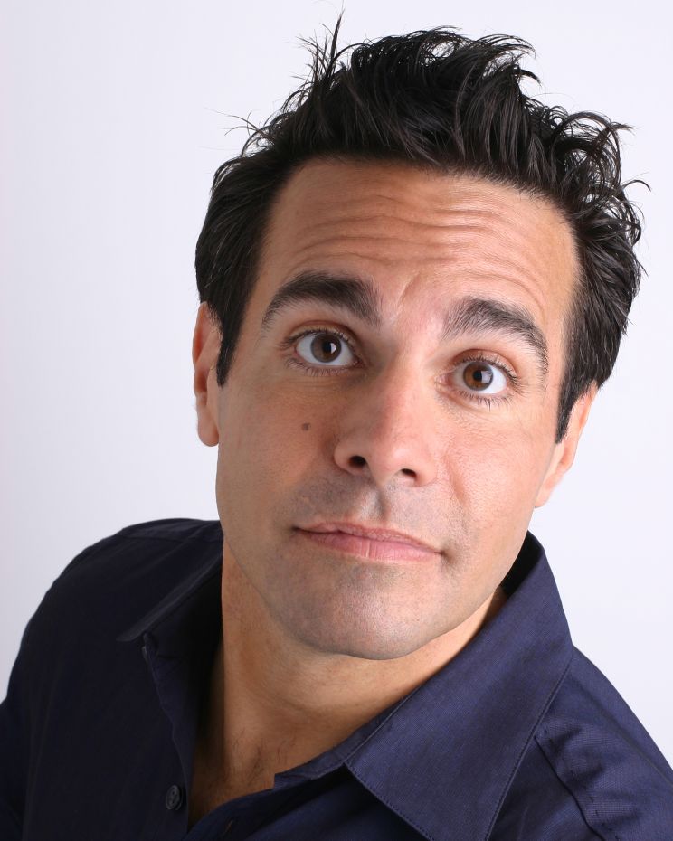 Mario Cantone