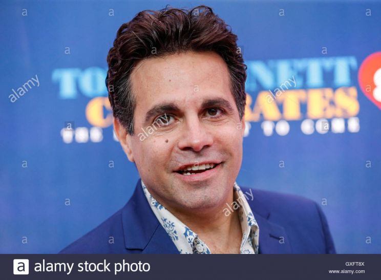 Mario Cantone