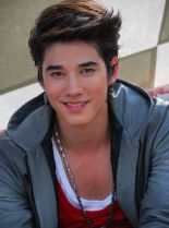 Mario Maurer