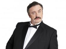 Mark Benton