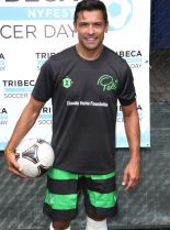 Mark Consuelos