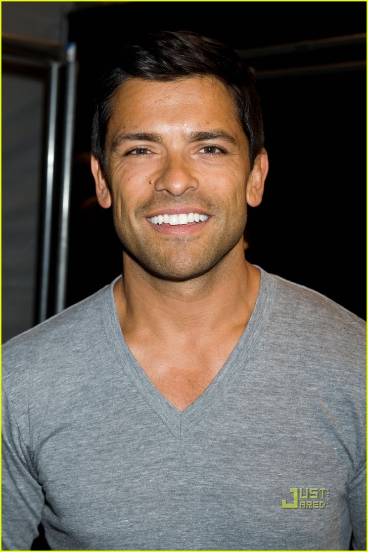 Mark Consuelos