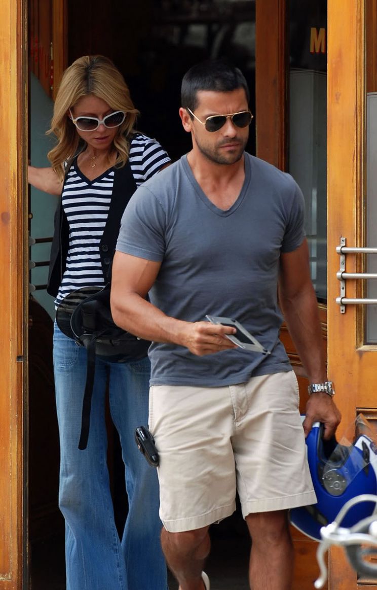 Mark Consuelos