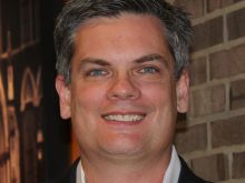 Mark Holton