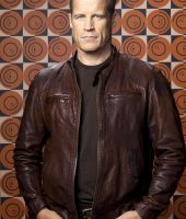 Mark Valley