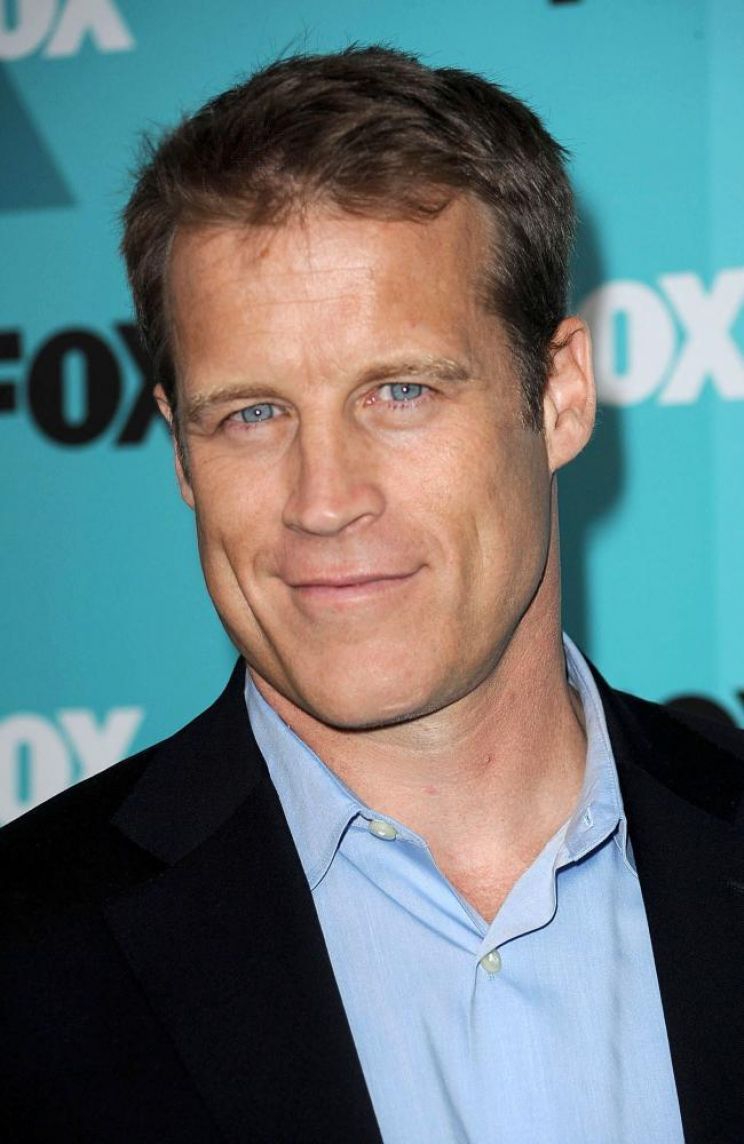 Mark Valley