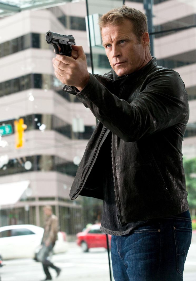 Mark Valley