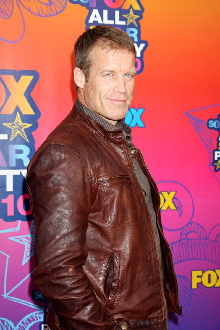 Mark Valley