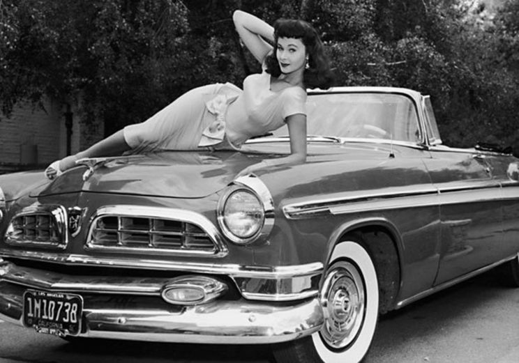Marla English