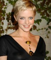 Marley Shelton