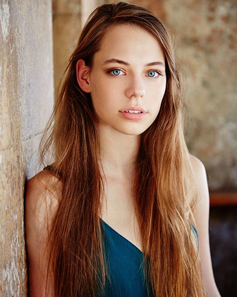 Pictures of Marlo Kelly