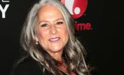 Marta Kauffman