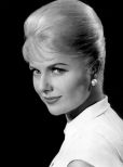 Martha Hyer